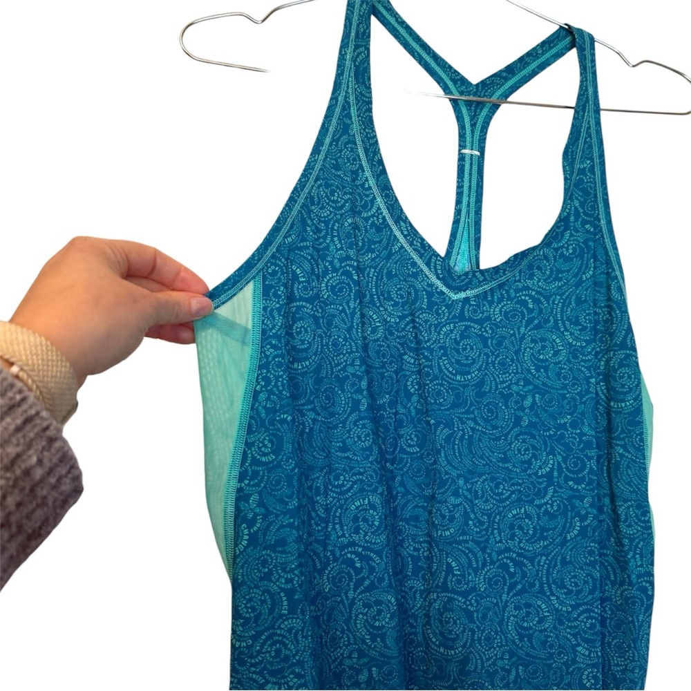 Lululemon Fast Lane Singlet in the Foli Manifesto Bali Breeze Tofino Teal sz 10 - Picture 2 of 4